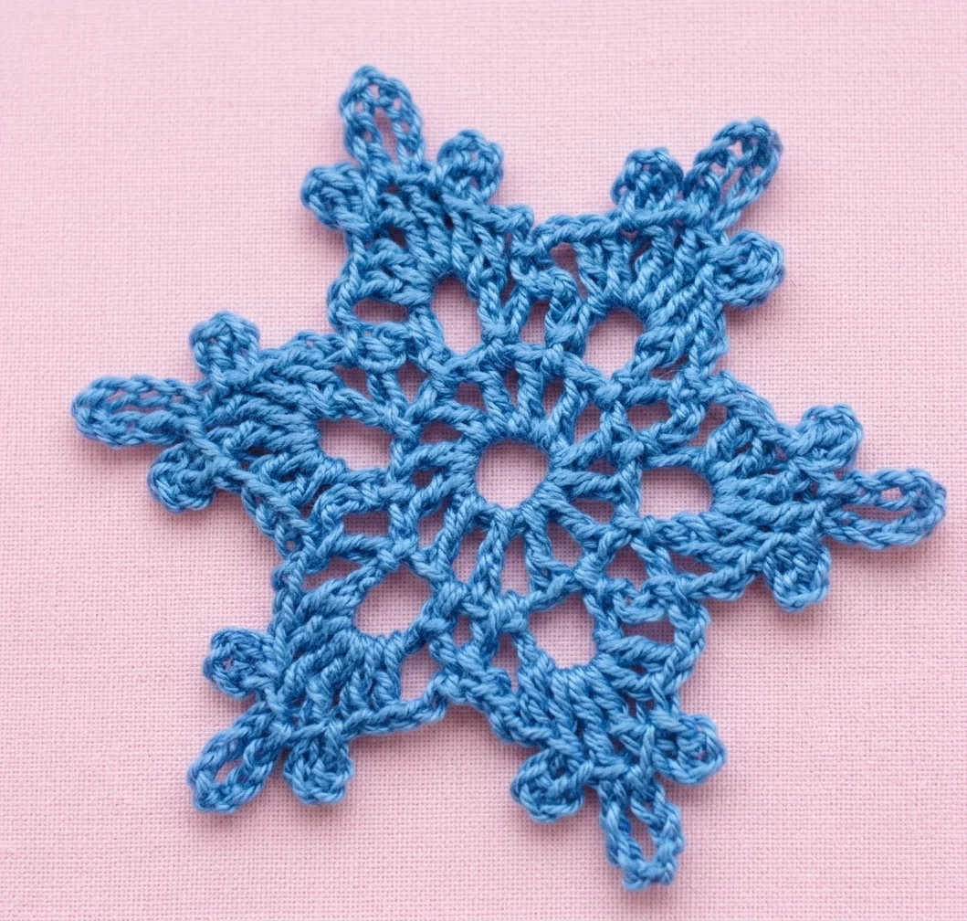 crochet snowflake pattern